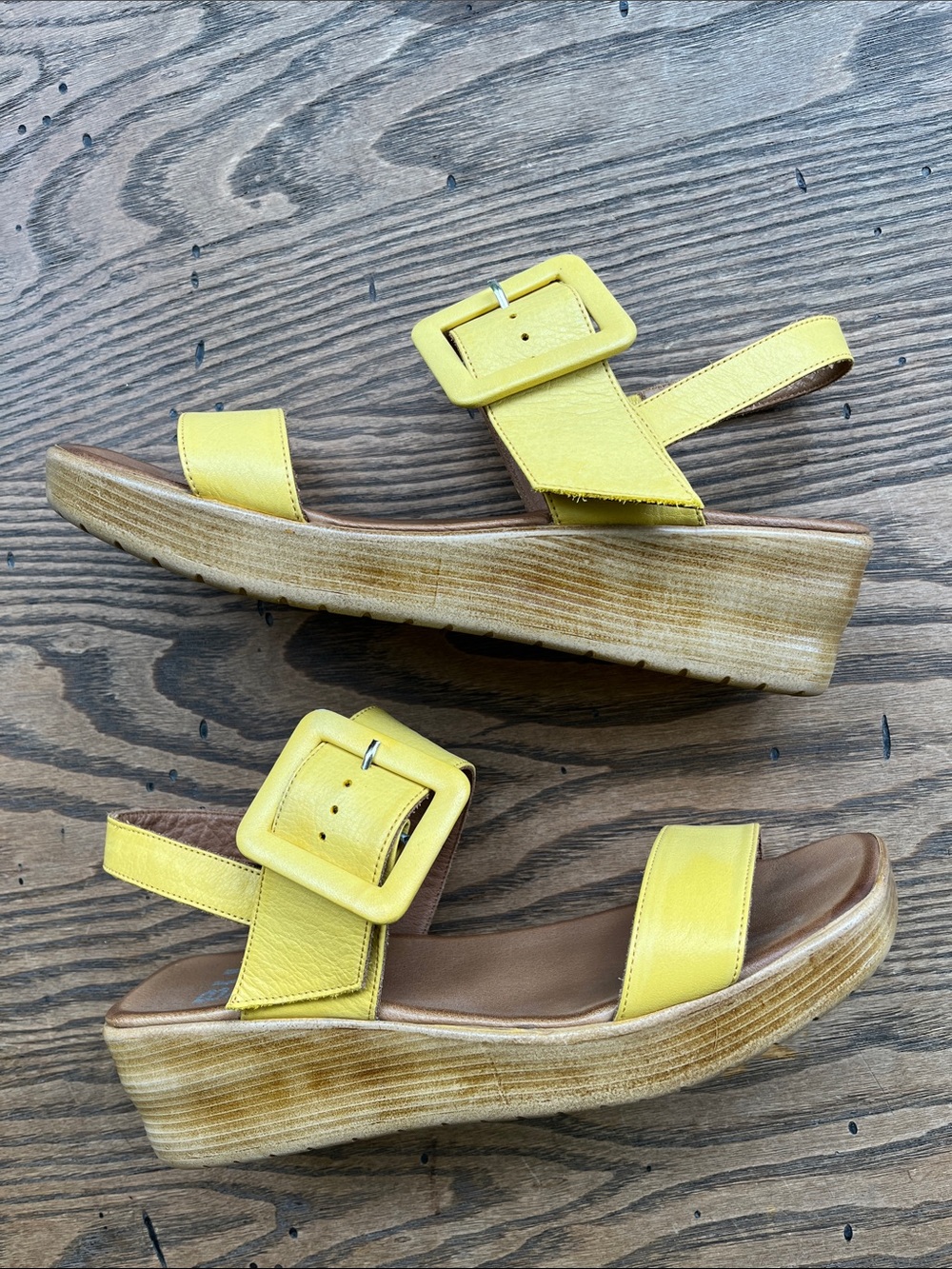 Bueno soft bright yellow buckle leather dual strap wedge sandal size 9
